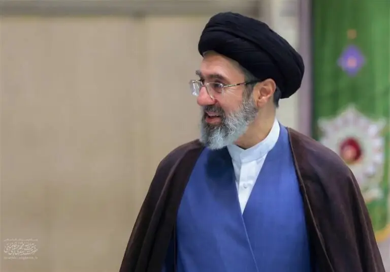 آیت الله خامنه ای