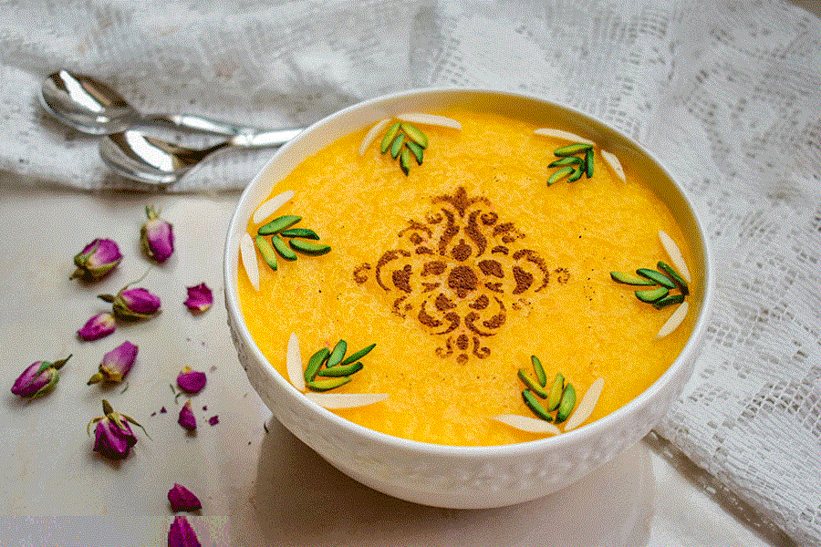 ۵ خوراکی‌ شیرین و خنک تابستانی ایران + روش تهیه