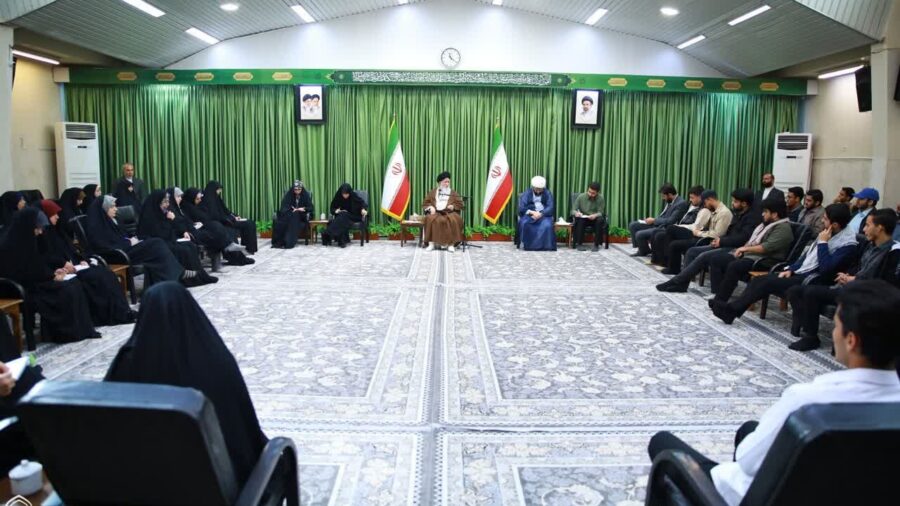 تربیت دینی دانش آموزان رسالت راهبردی معلمان آینده کشور است