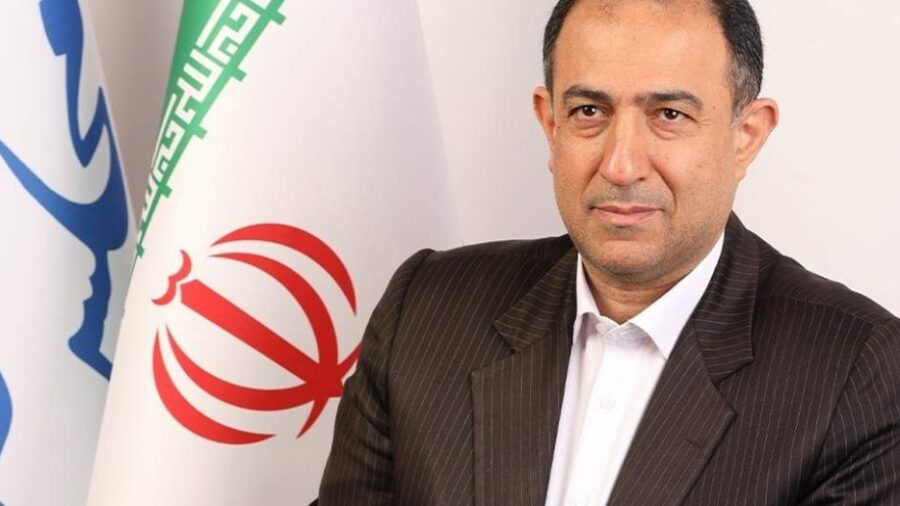 نماینده مجلس کمر مردم زیر فشار معیشتی در حال شکستن است ضرورت افزایش حقوق کارگران و بازنشستگان رئیس جمهور برای کارکنان دو