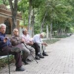 واریز حقوق مهرماه بازنشستگان از ۲۸ مهر آغاز می شود معوقات در انتظار منابع